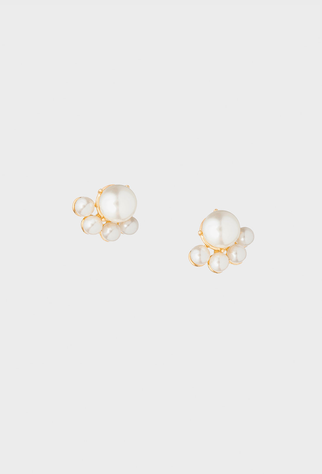 Michi Earrings - Pearl