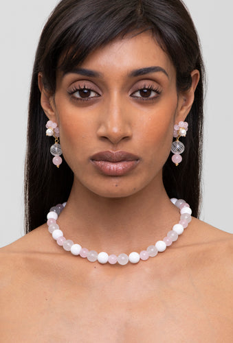 una-necklace-gold-white-pearl-1