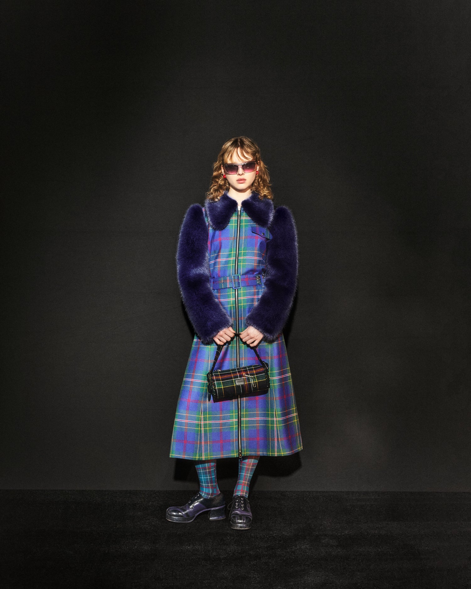 AW22