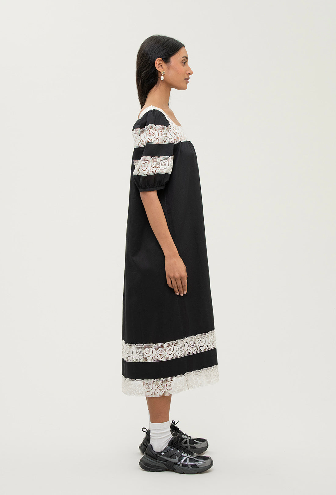 Cherry Dress - Black/Cream