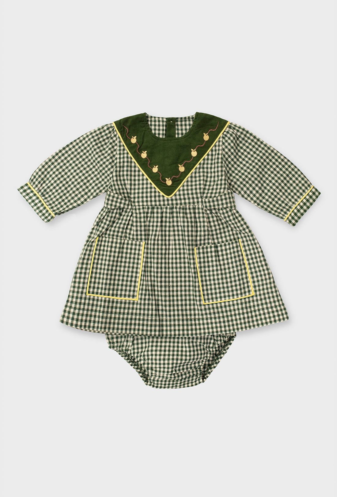 Shrimps baby &amp; kids Detroit Dress &amp; Bloomers. Green gingham cotton dress with apple embroidery. AW26.