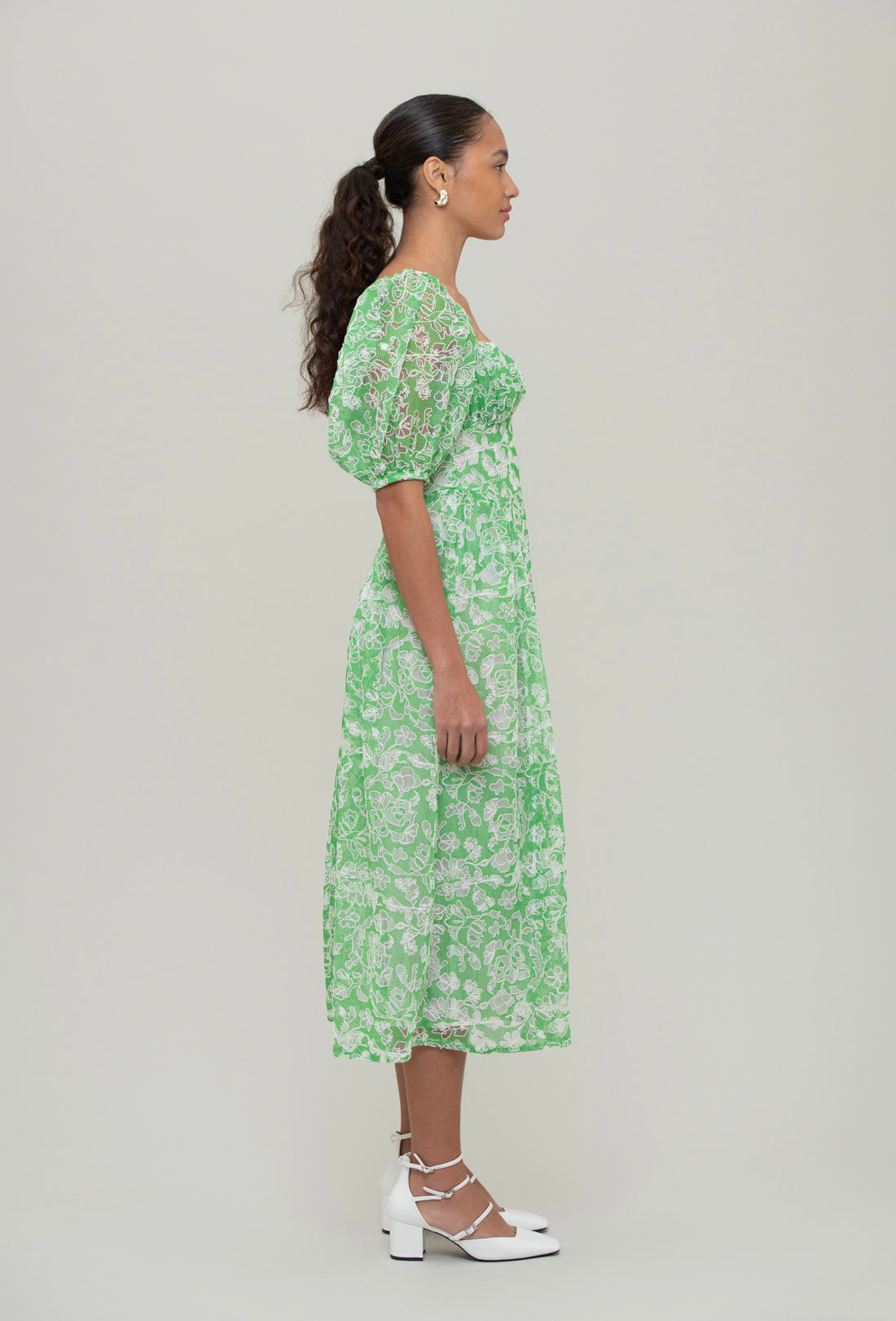 green midi dress puff sleeves