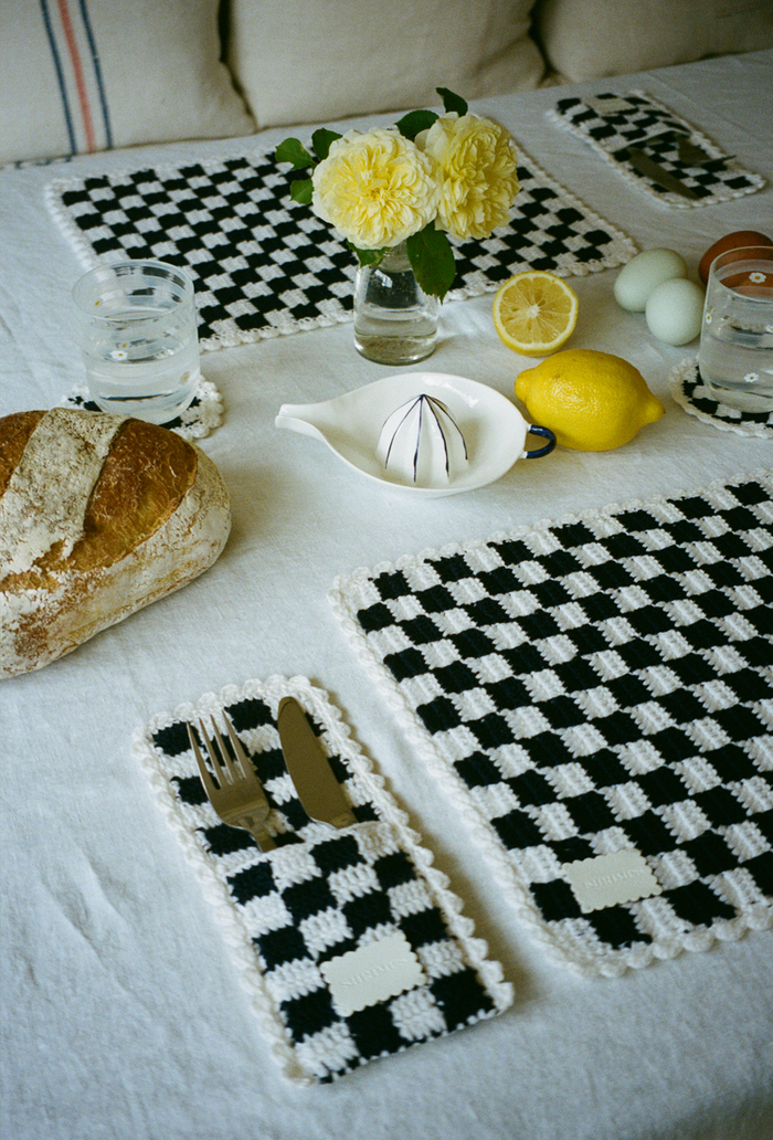 Check Tableware Set
